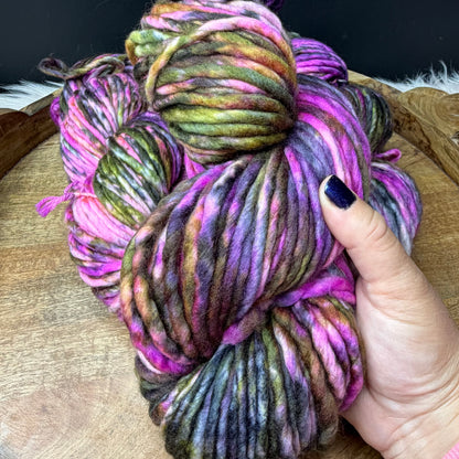 *NEW* Lala Super Bulky- Moss & Mulberry