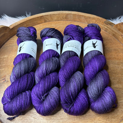 *NEW* Oscar Worsted -  March Dark Academia