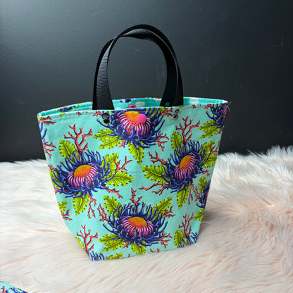 Project Bag Friends & Anemones Seafoam