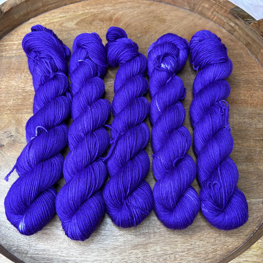 IMPERFECT * NEW* Jimmy Sock  Mini Skein 50g- Downtown Jewel
