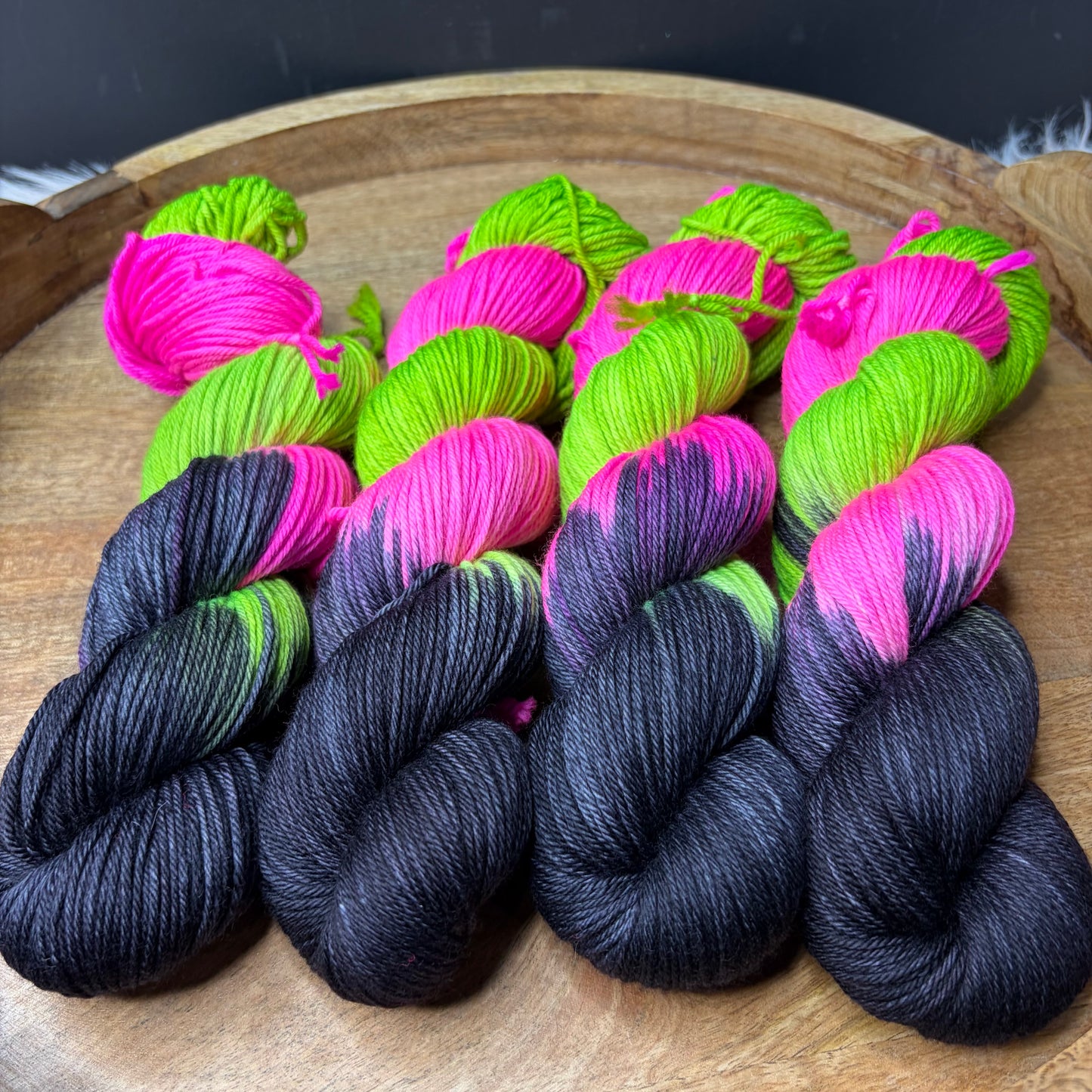 *NEW* Oscar Worsted - Halloween Barbie Potion