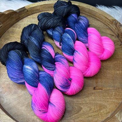 * NEW* Jimmy Sock- Maine Northern Lights - Atomic Oxygen