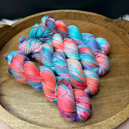 *NEW* Oscar Worsted - Unicorn Sherbet