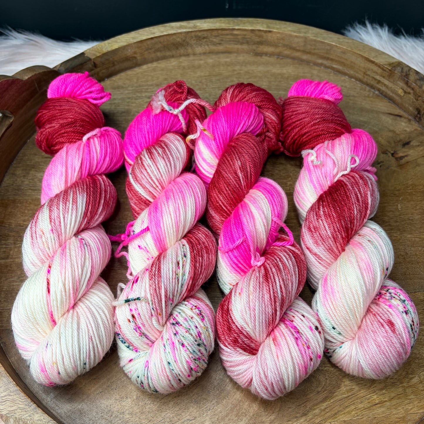 *NEW* Oscar Worsted - Christmas - Cindy Lou