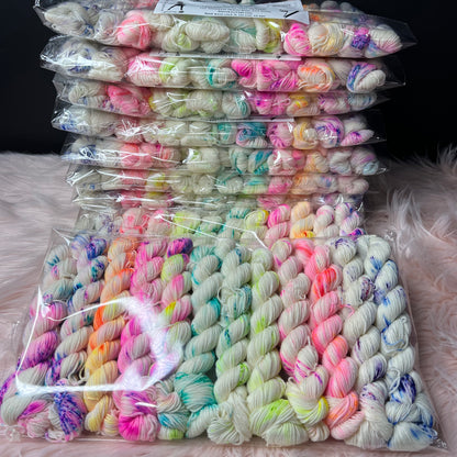 80's vs 90's 12 20g  mini skein set