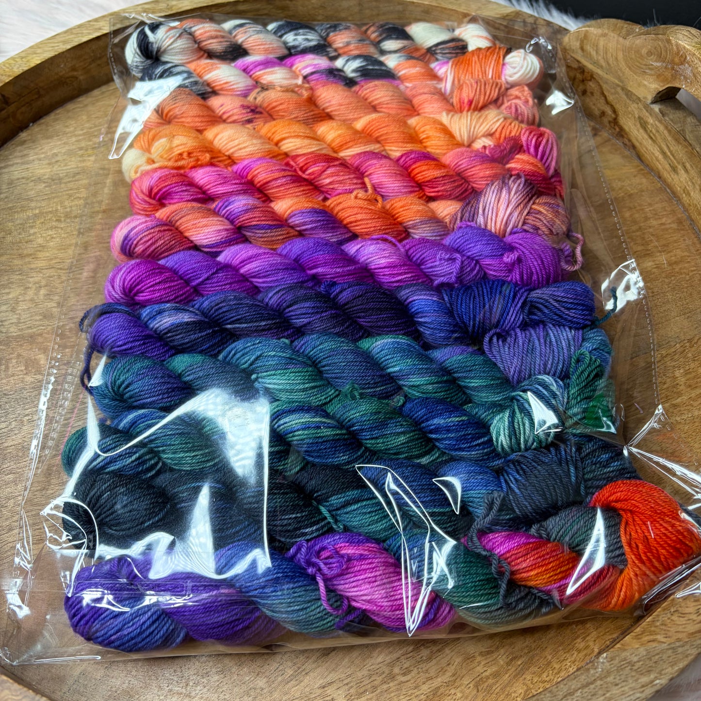 Pretty In Punkin Halloween Mini skein Set