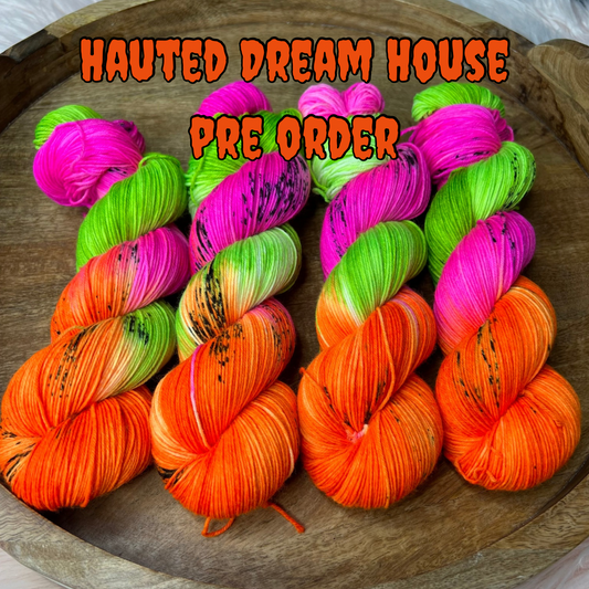 PRE ORDER - Halloween - Haunted Dream House