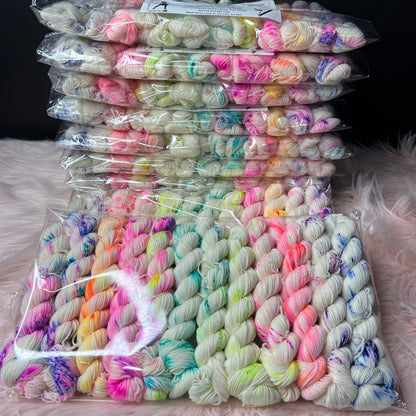 80's vs 90's 12 20g  mini skein set