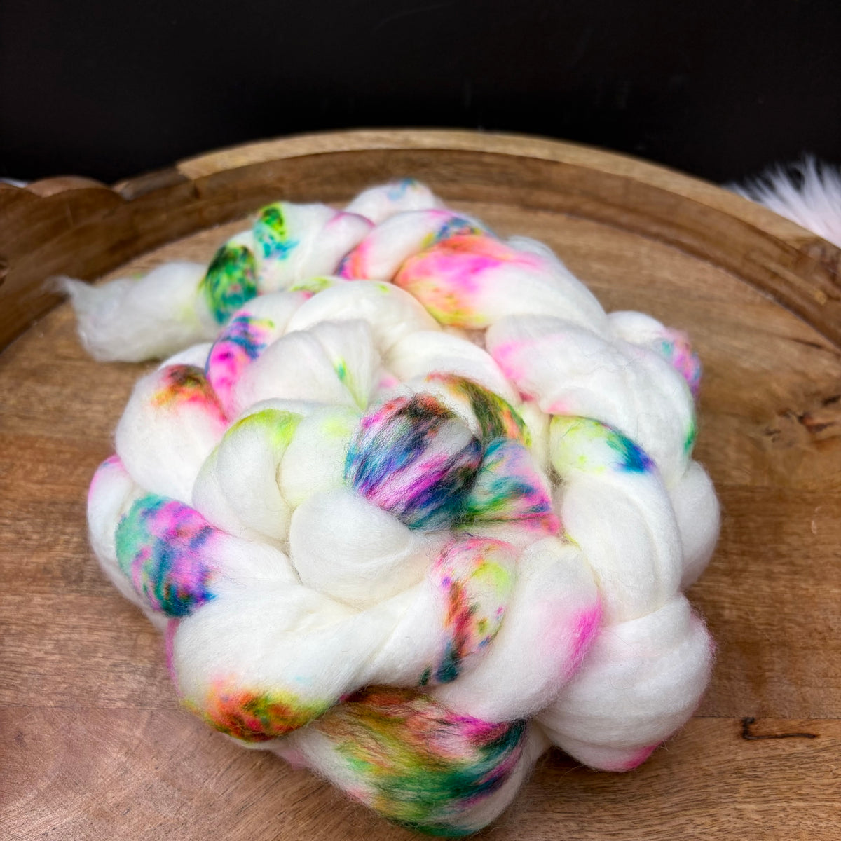 Color 02 19.5 Superwash Merino Combed Top
