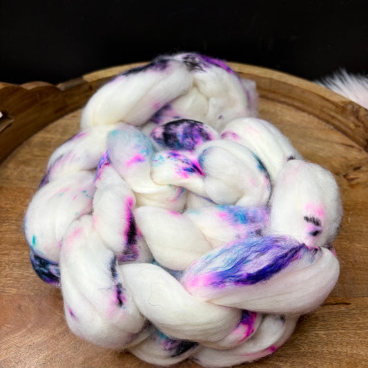 Color 05 19.5 Superwash Merino Combed Top